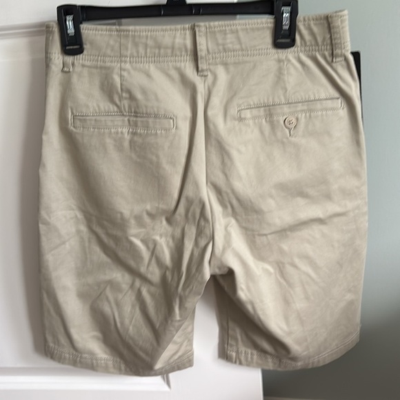 NWT Lee Men's Extreme Motion Flat Front Short, 30, stone - Picture 6 of 9